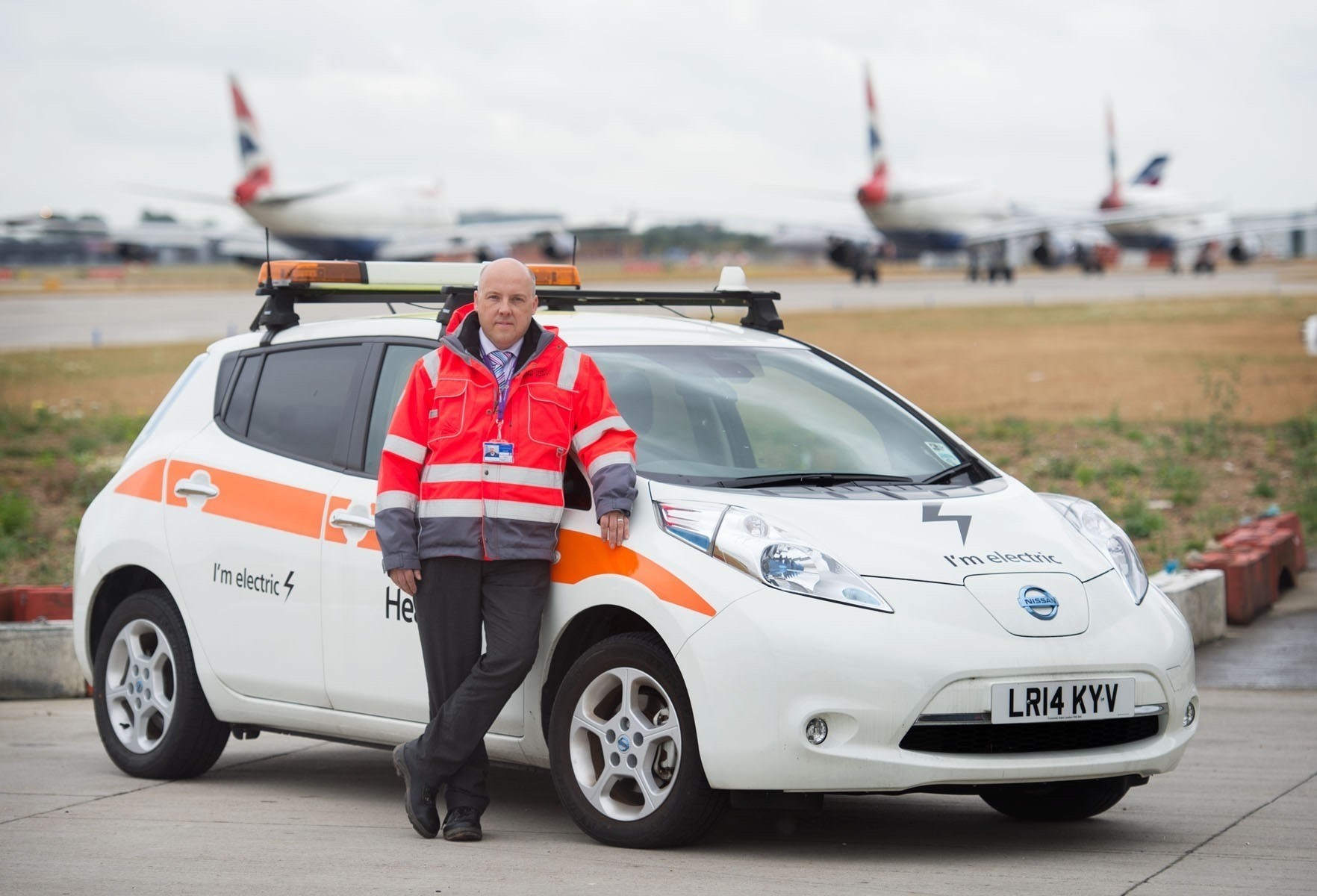 Nissan LEAF prend son envol en intégrant la flotte d’Heathrow Aeroport